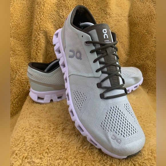 On Cloud X Running Shoes Aloe/White Men's Size 12.5